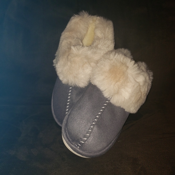 Suede Slippers - Picture 4 of 4